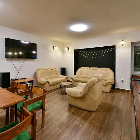 Apartment Pitypang Apartman *